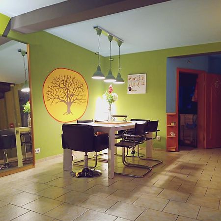 Grosses Zimmer Bad Kueche Wohnzimmer Terasse Garten Zentral Ruhig Landsberg am Lech Eksteriør bilde